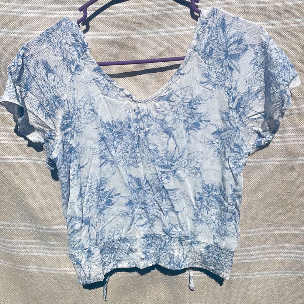 light blouse